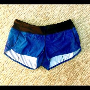 Rare Lululemon speed up shorts 2.5’ size 10